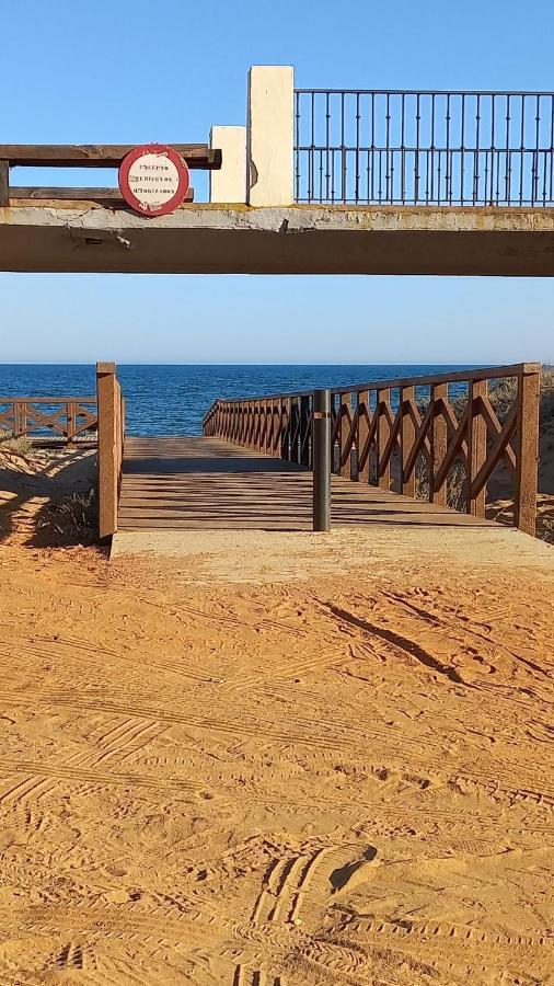 Estudio Con Piscina Y Garaje A 100 Mtr De La Playa Isla Cristina Exteriör bild